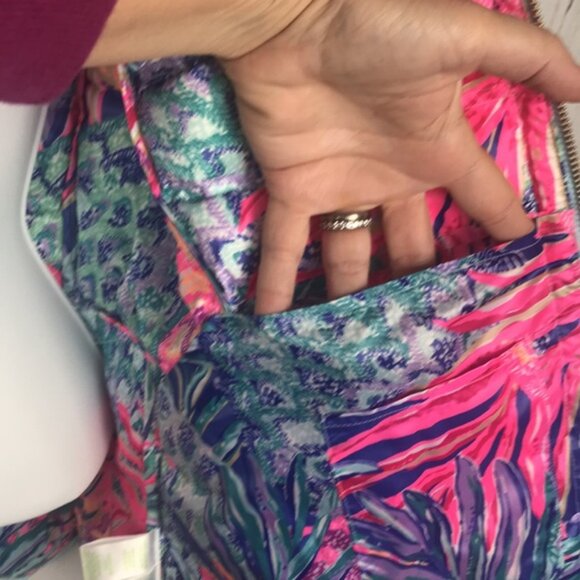 Lilly Pulitzer Elana Puffer Vest 🌊 Sea Salt Blue - Picture 11 of 16